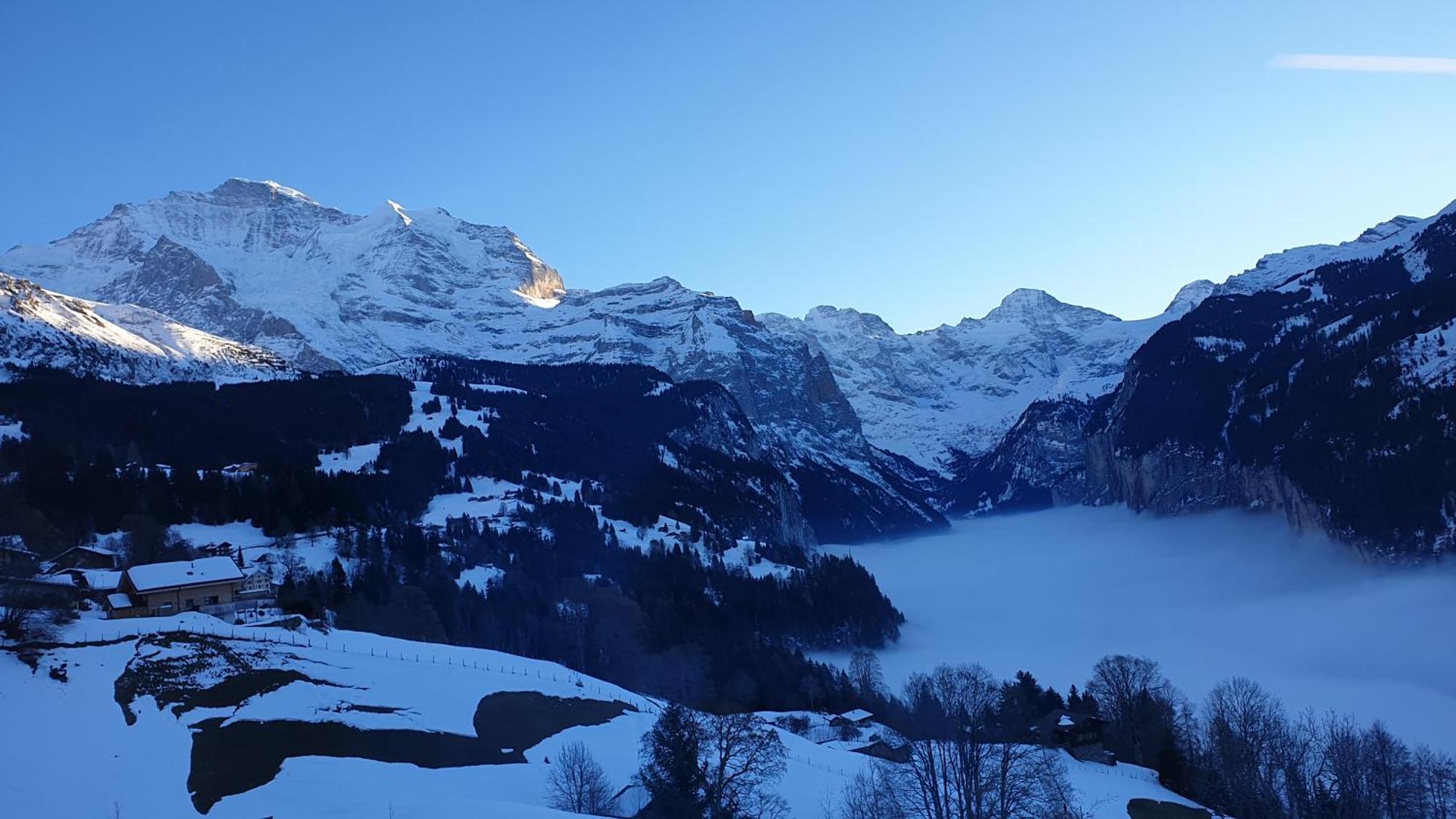 Hotel Schoenegg Wengen Esterno foto