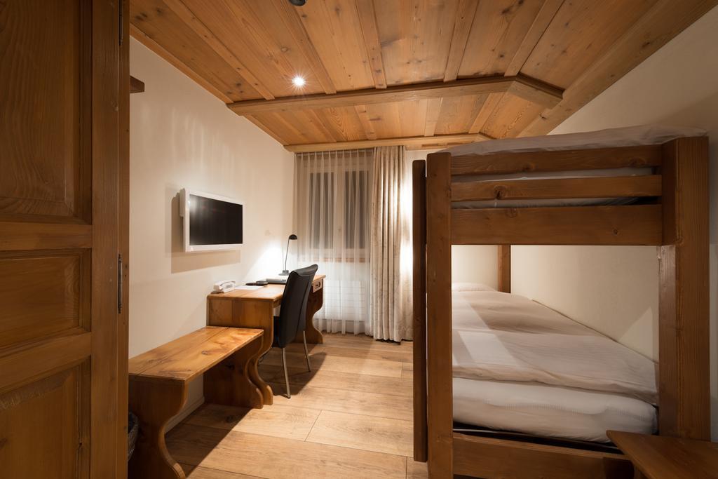 Hotel Schoenegg Wengen Esterno foto